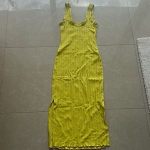 Aerie offline yellow midi dress XXS super flattering!